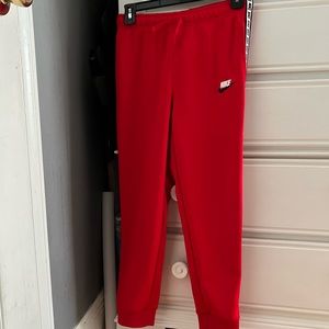 •Boys NIKE joggers